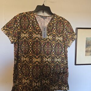 Wear For Care Womens Srub TopMulticolor Patterned Short Sleeve Top Pockets